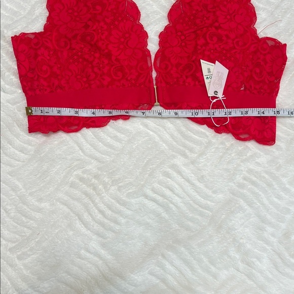 We Are HAH “Got Ur Back” Lace Plunge Bra Red Size XL NWT - Picture 12 of 12